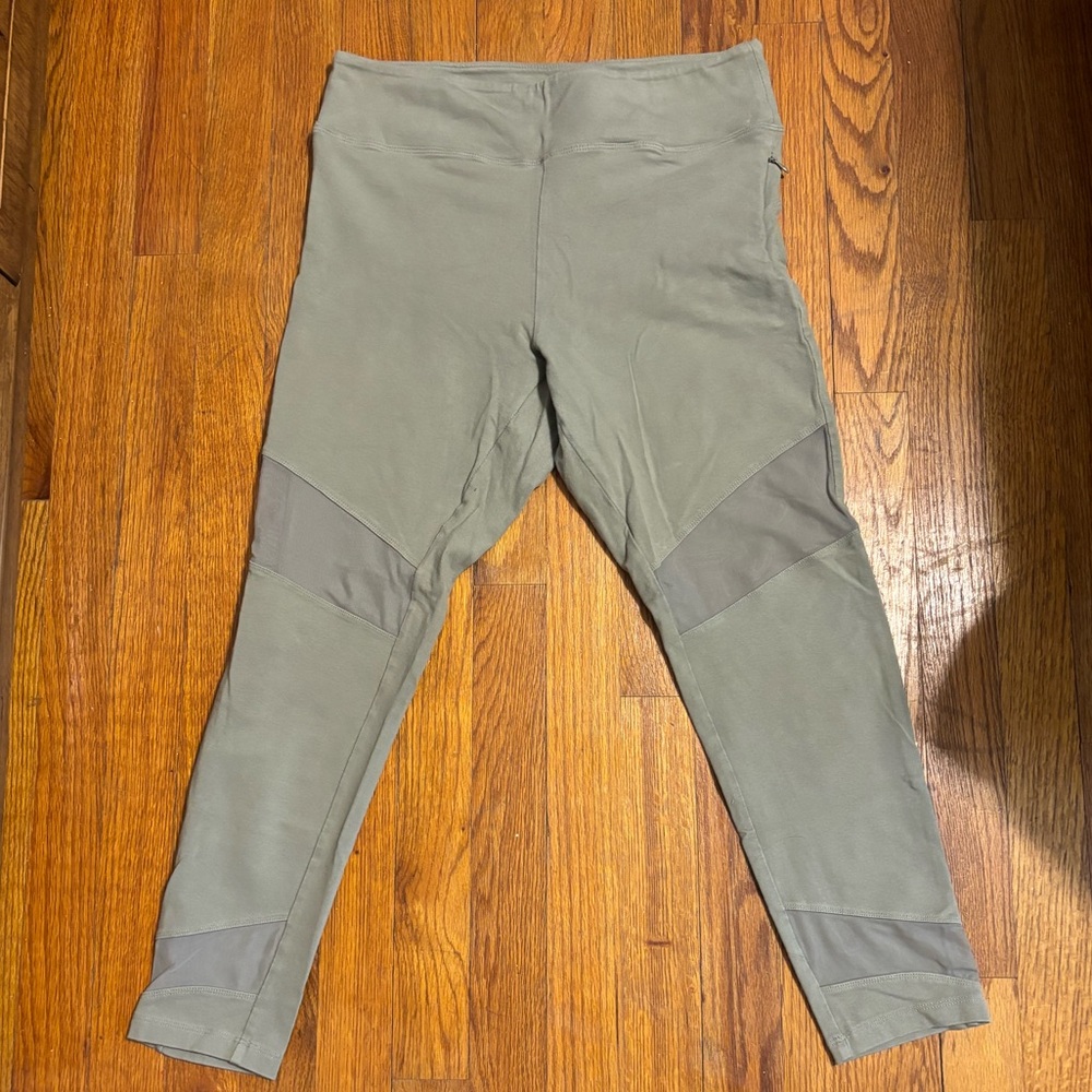 PINK by Victoria Secret workout Leggings